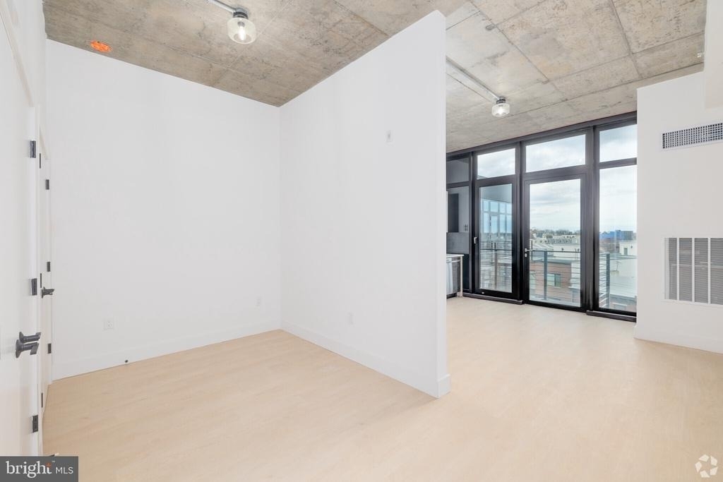 1222 N 2nd St - Photo 35