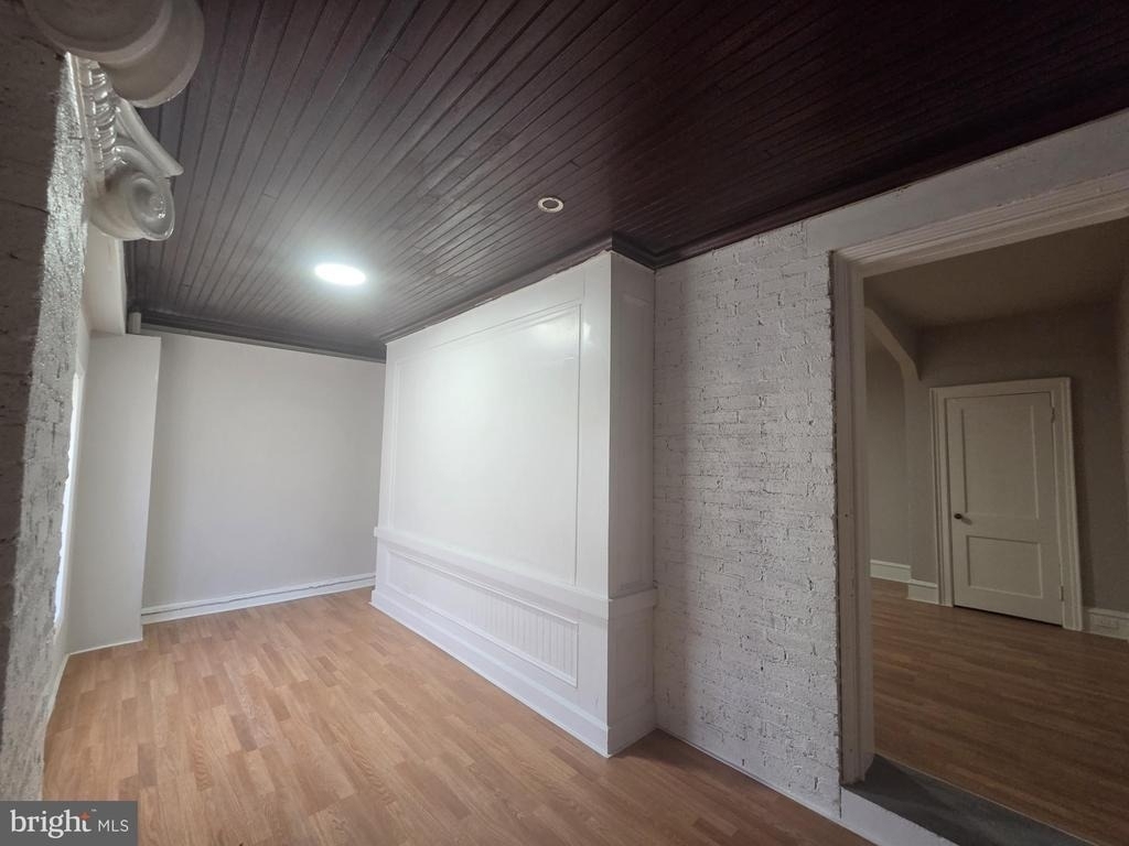 137 S 56th Street - Photo 7