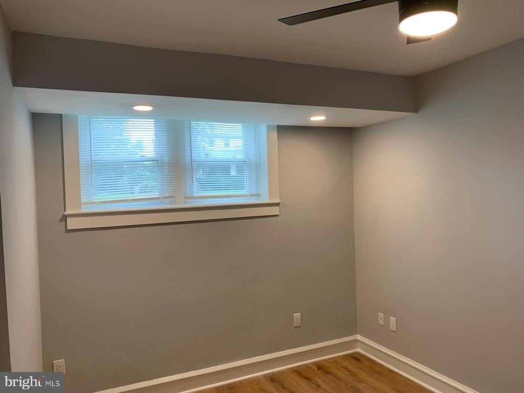 625 E Vernon Road - Photo 12
