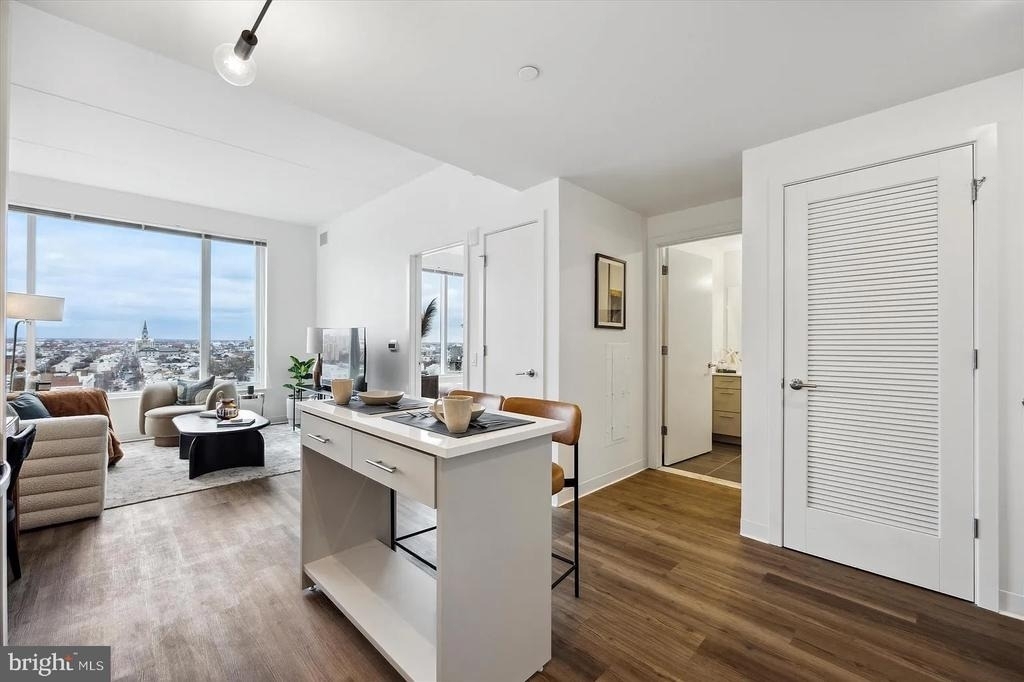 569 N 5th Street - Photo 5