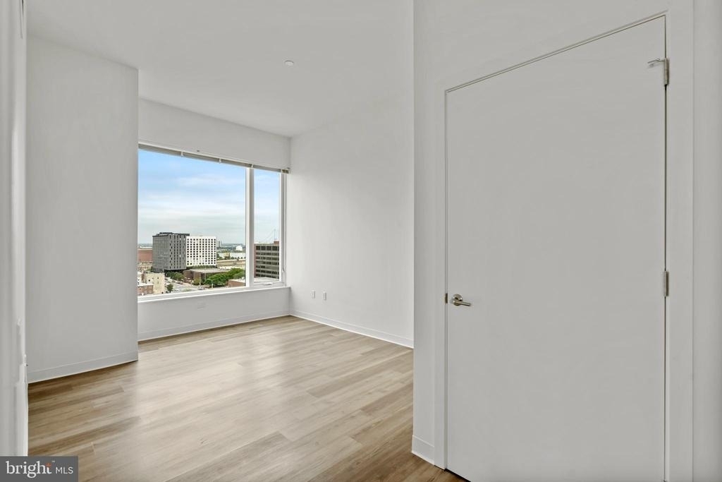 569 N 5th Street - Photo 9