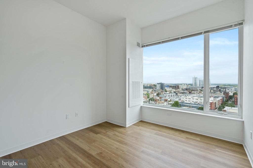 569 N 5th Street - Photo 10