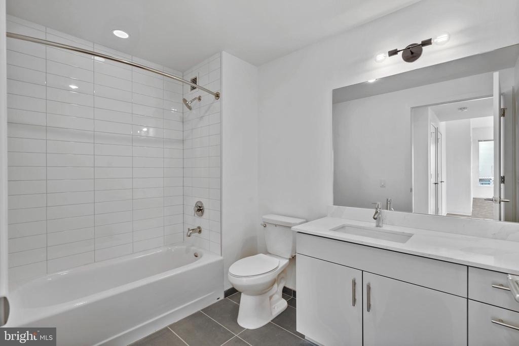 569 N 5th Street - Photo 5