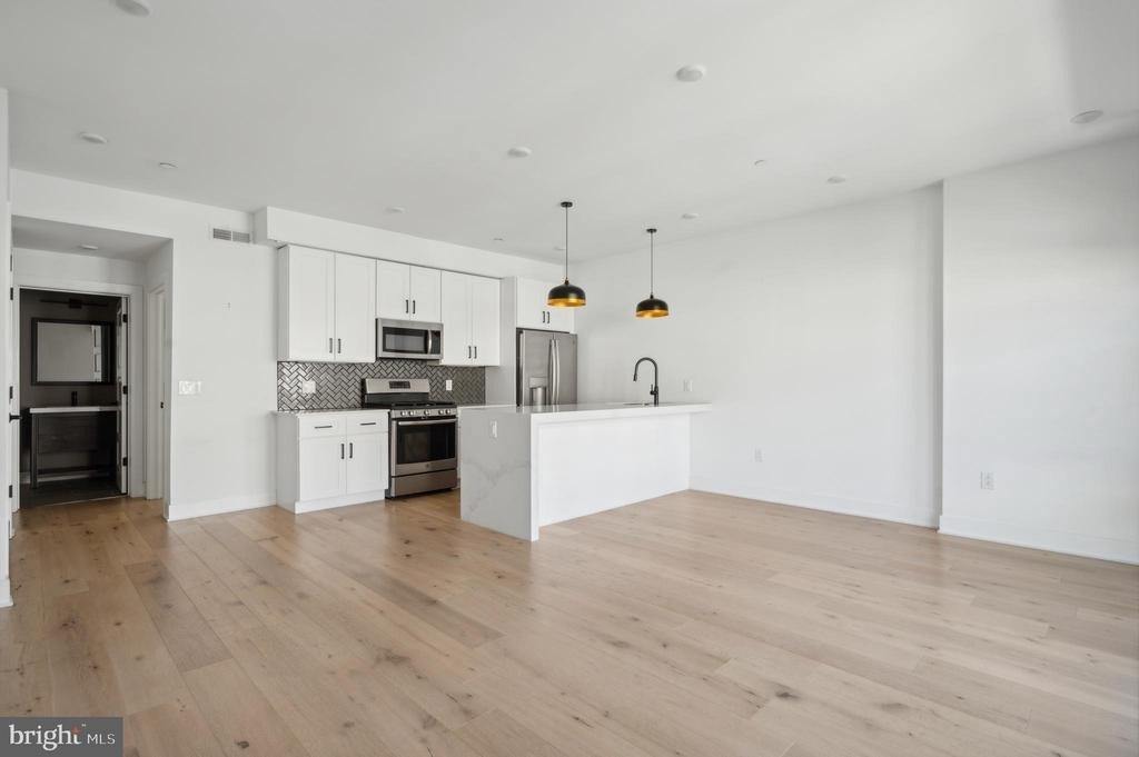 1232 N Front Street - Photo 9