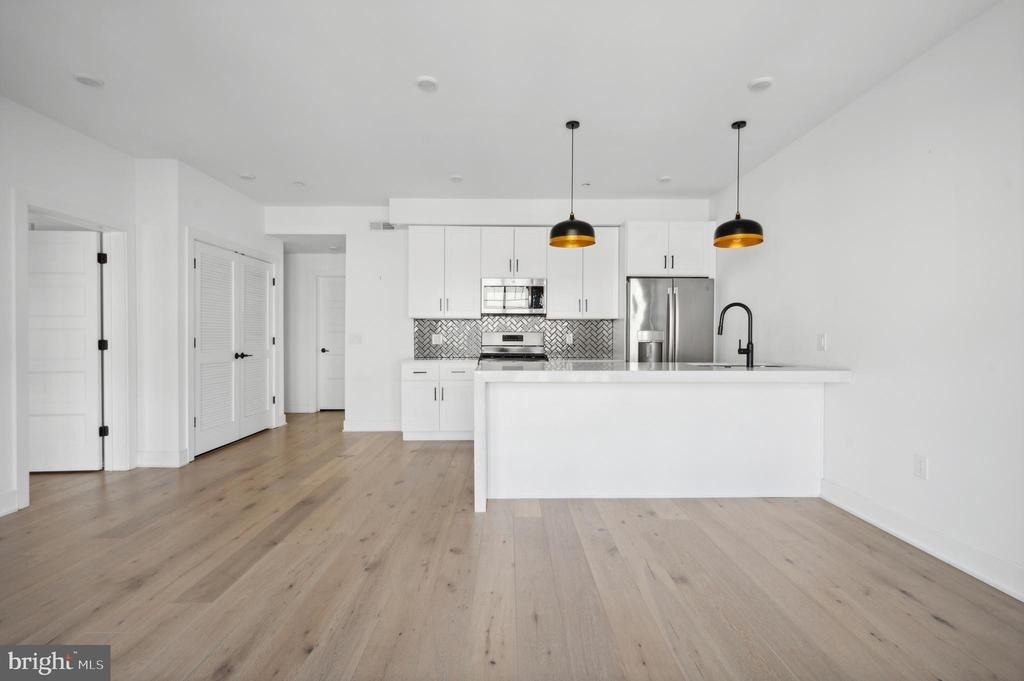 1232 N Front Street - Photo 11