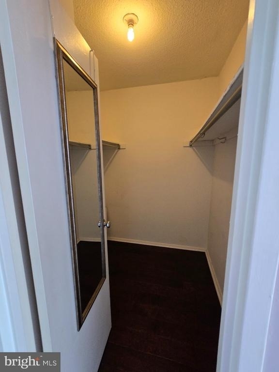 1326 Spruce Street - Photo 9