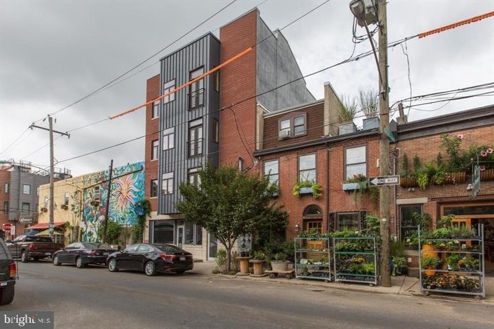 808 N 4th Street - Photo 1