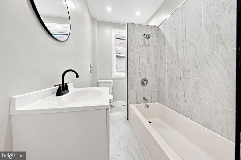 231 E Phil Ellena Street - Photo 11
