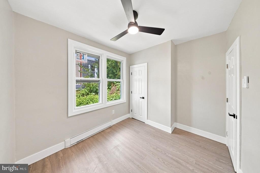231 E Phil Ellena Street - Photo 8