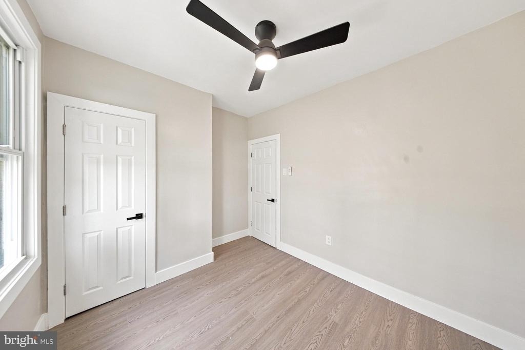 231 E Phil Ellena Street - Photo 7