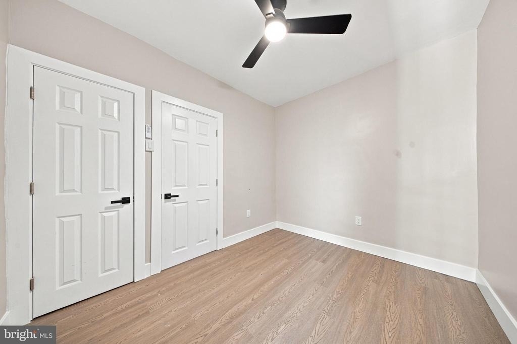 231 E Phil Ellena Street - Photo 4