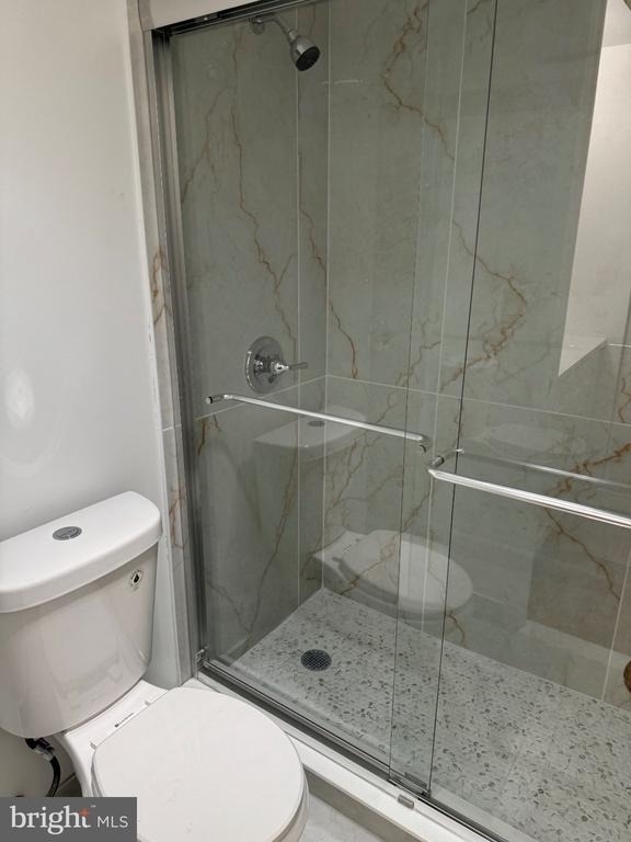 2018-2032 Walnut Street - Photo 10