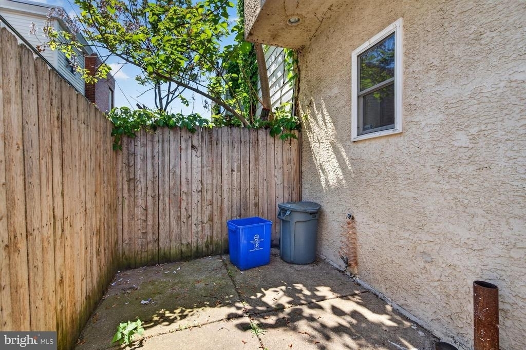 2355 E Harold Street - Photo 24