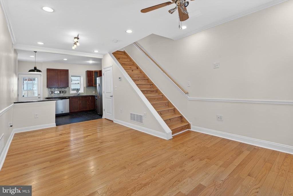 2355 E Harold Street - Photo 5