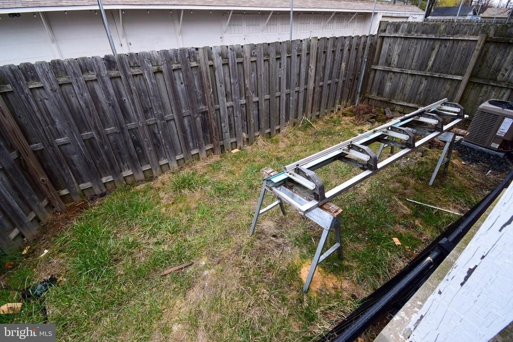 207 Paxson Avenue - Photo 7