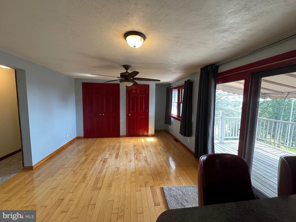 186 Shenks Ferry Road - Photo 5
