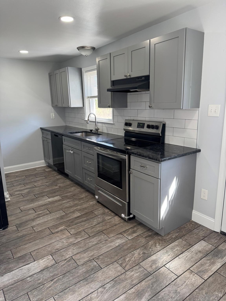 131 1st Avenue - Photo 0