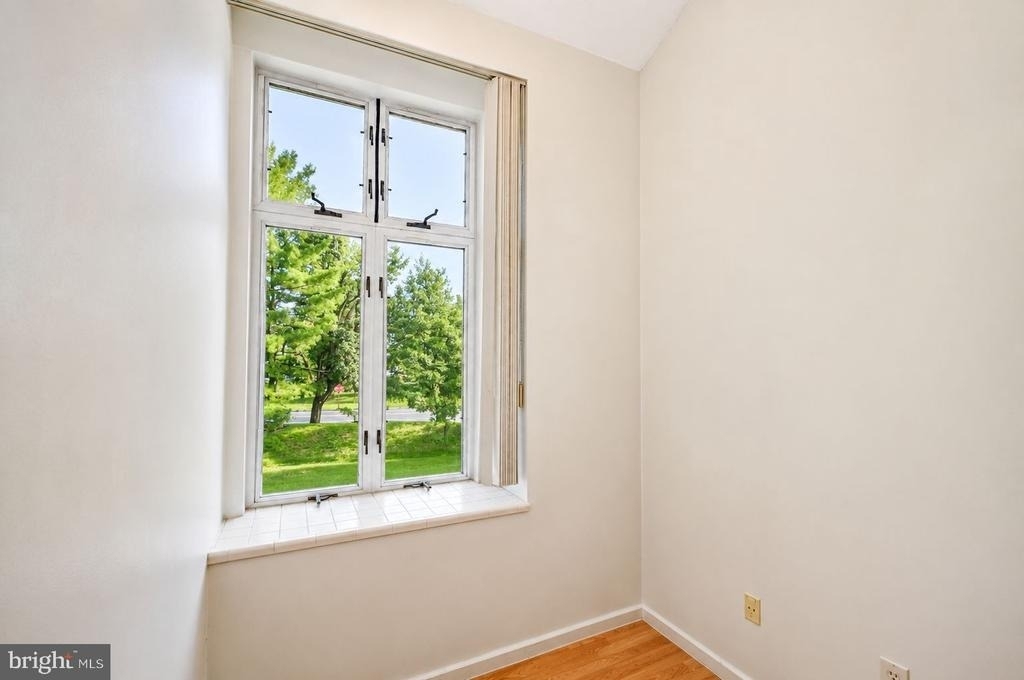 276 Juanita - Photo 13