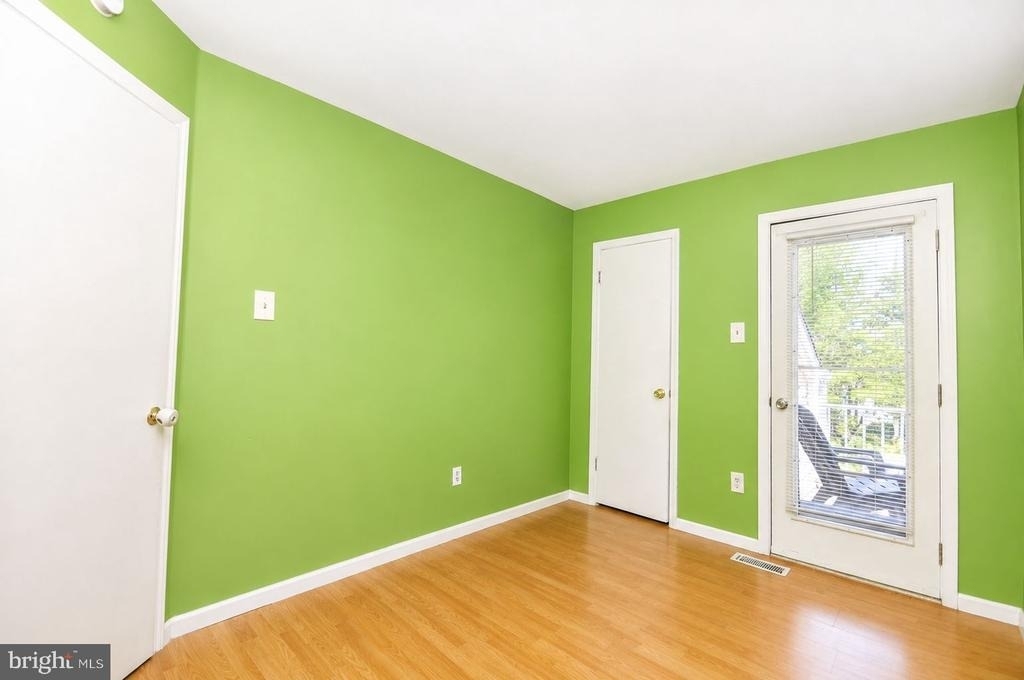 276 Juanita - Photo 18