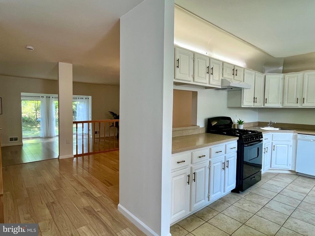 32 Pagoda Ct - Photo 1