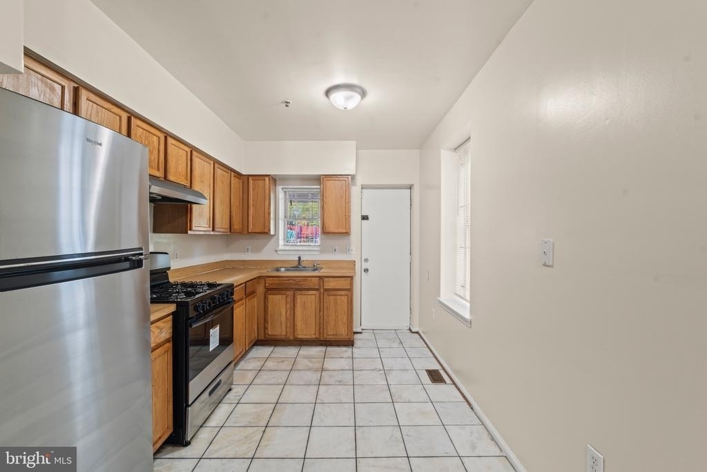 1821 S 4th Street - Photo 9