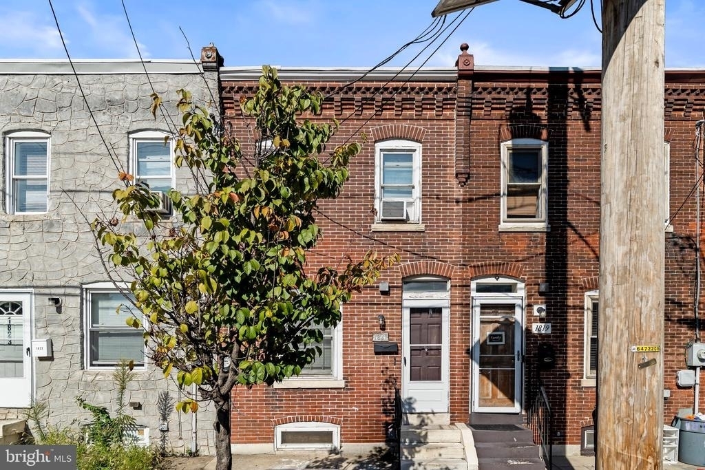 1821 S 4th Street - Photo 0
