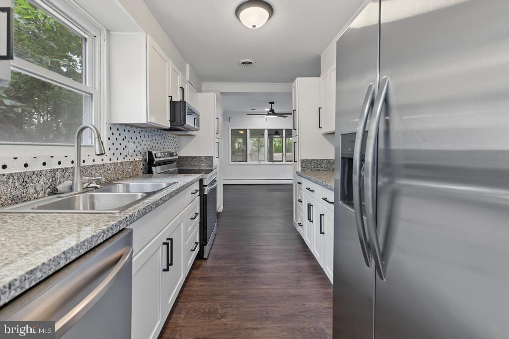 2709 Creek Road - Photo 5