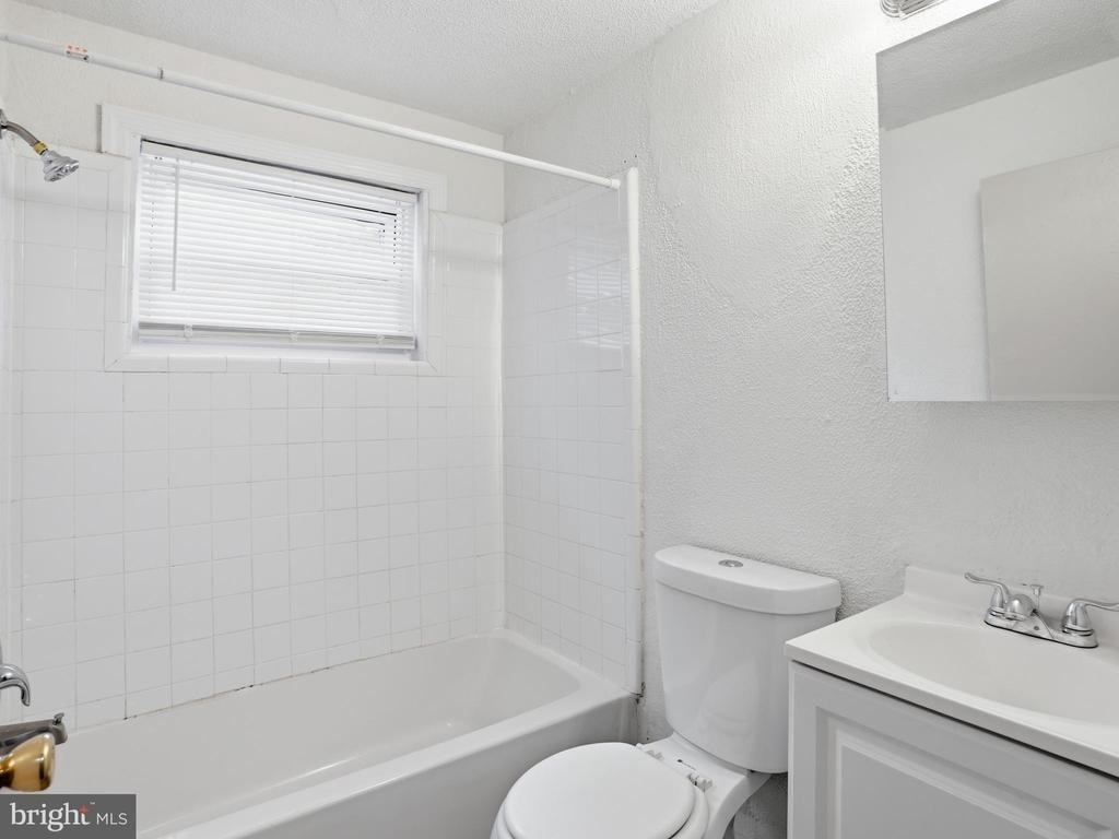 101 E Camden Avenue - Photo 6