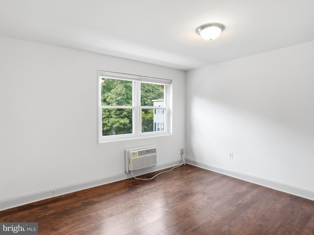101 E Camden Avenue - Photo 10