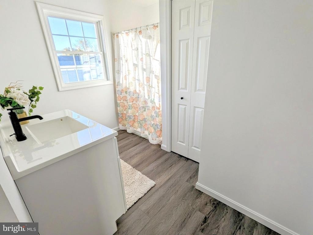 1340 Queen Anne Drive - Photo 16