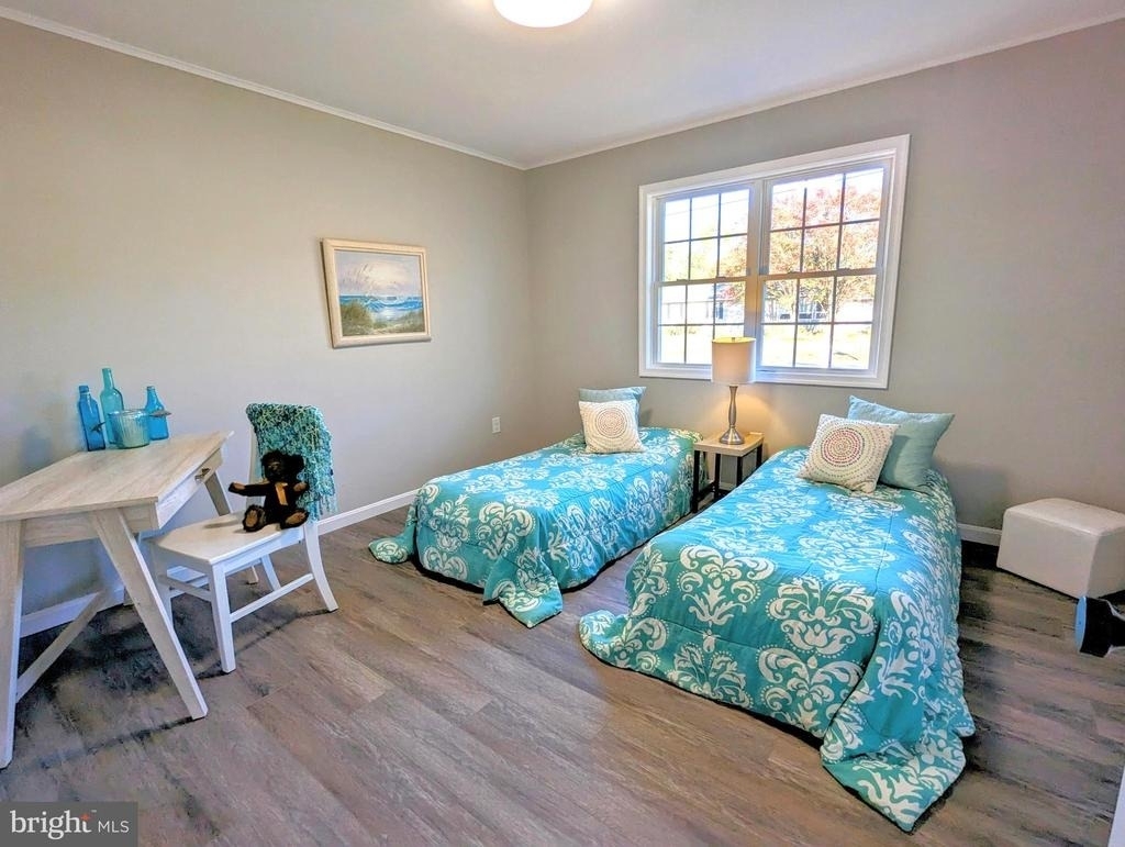 1340 Queen Anne Drive - Photo 18