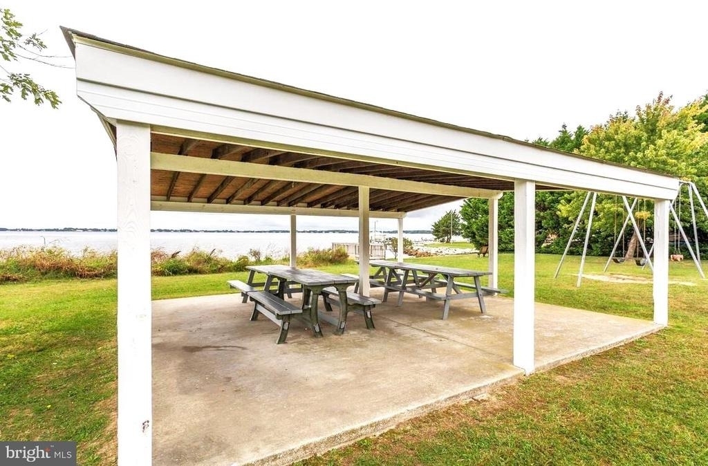 1340 Queen Anne Drive - Photo 22
