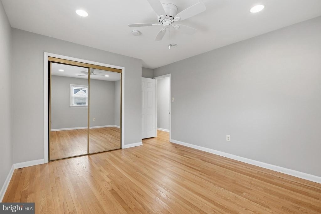 9017 Rhode Island Avenue - Photo 9