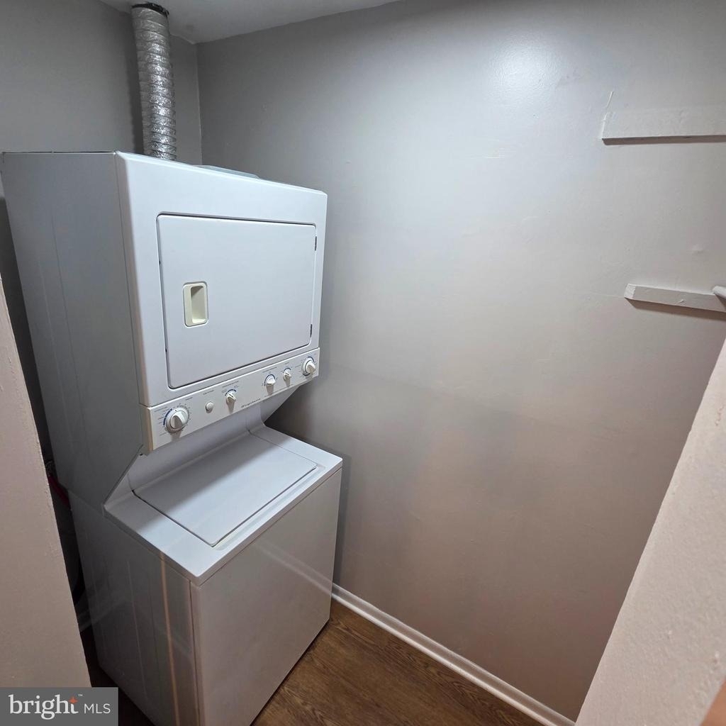 10108 Campus Way S - Photo 8