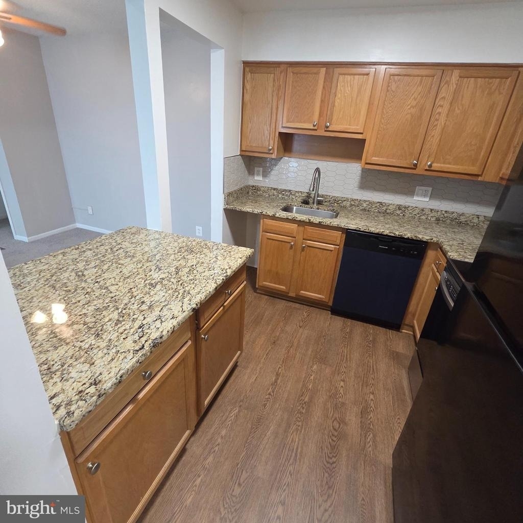 10108 Campus Way S - Photo 15