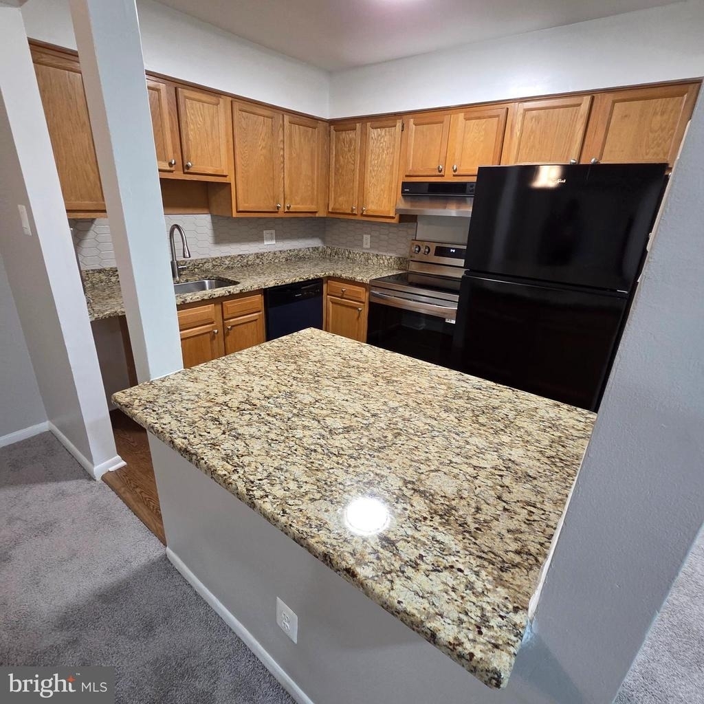 10108 Campus Way S - Photo 5