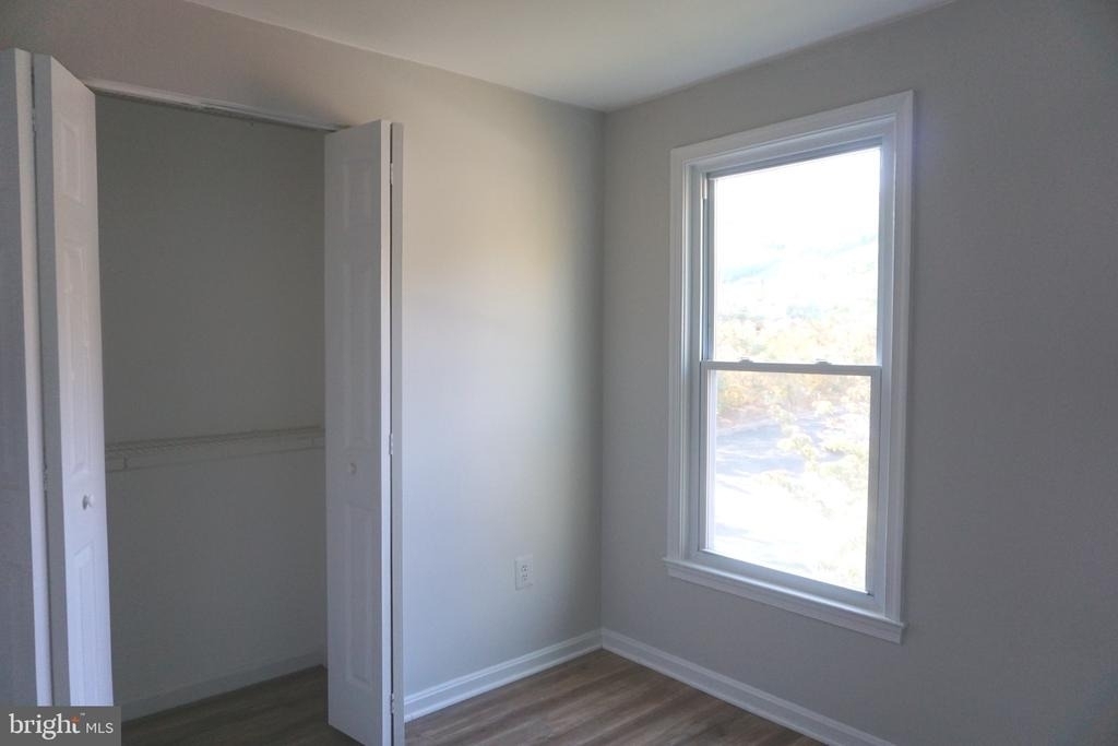 19 Shady Spring Place - Photo 17