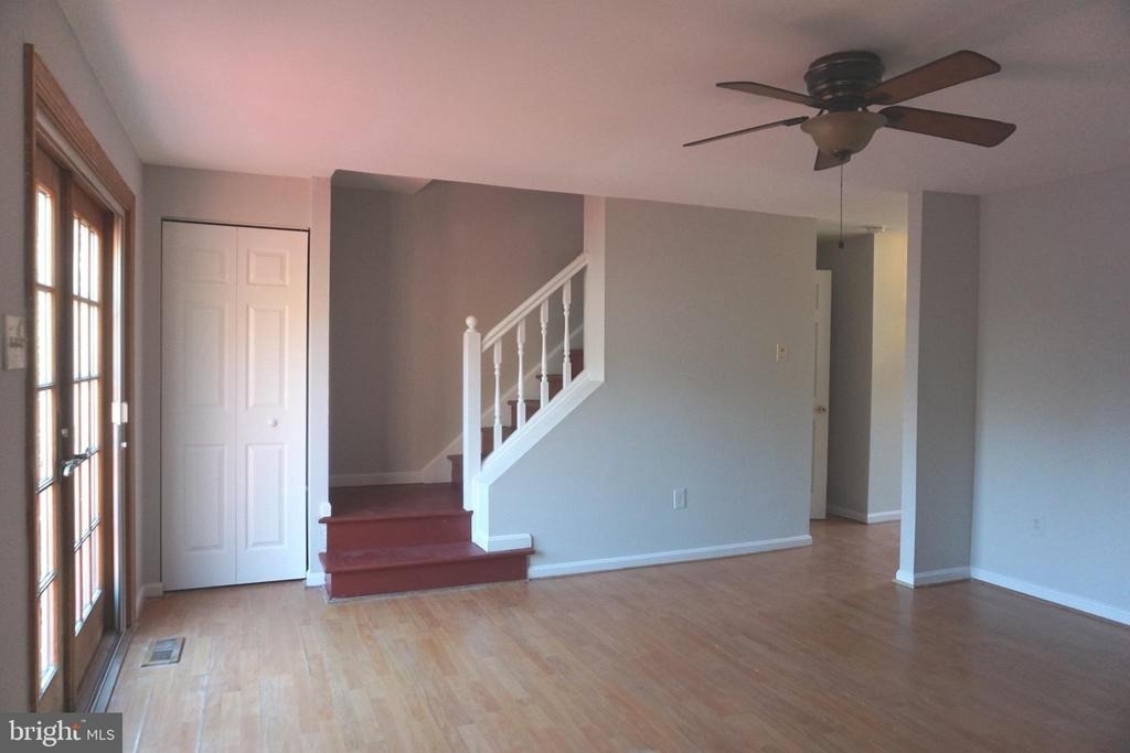 19 Shady Spring Place - Photo 9