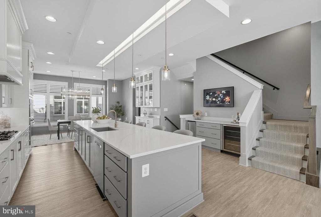 8215 River Road - Photo 4