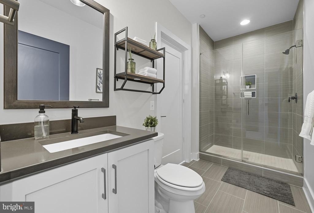 8215 River Road - Photo 3