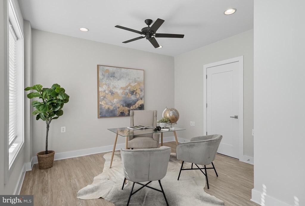 8215 River Road - Photo 2