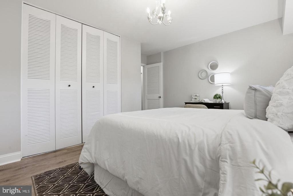 10636 Montrose Avenue - Photo 18