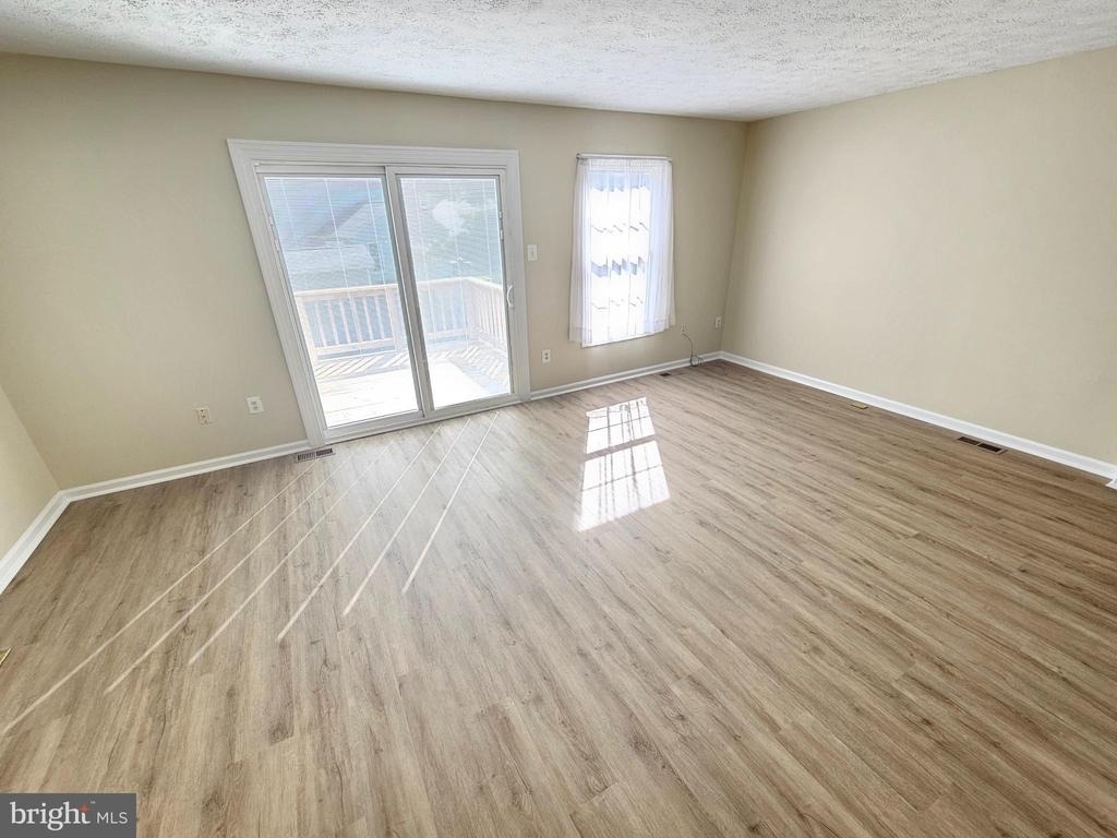 17917 Cottonwood Terrace - Photo 15