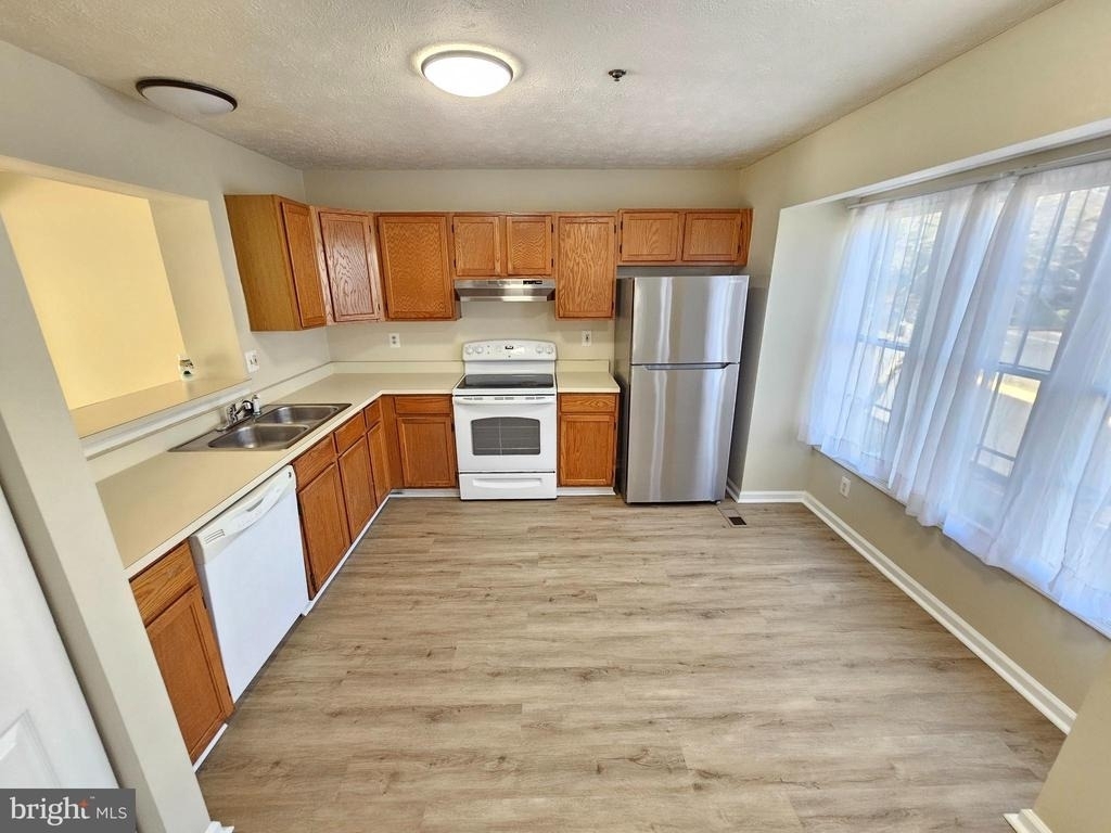 17917 Cottonwood Terrace - Photo 18