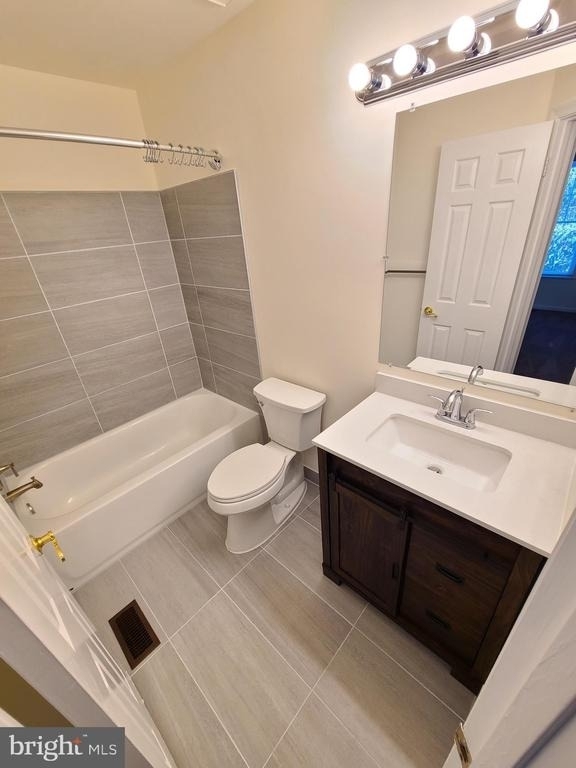8662 Fountain Valley - Photo 18