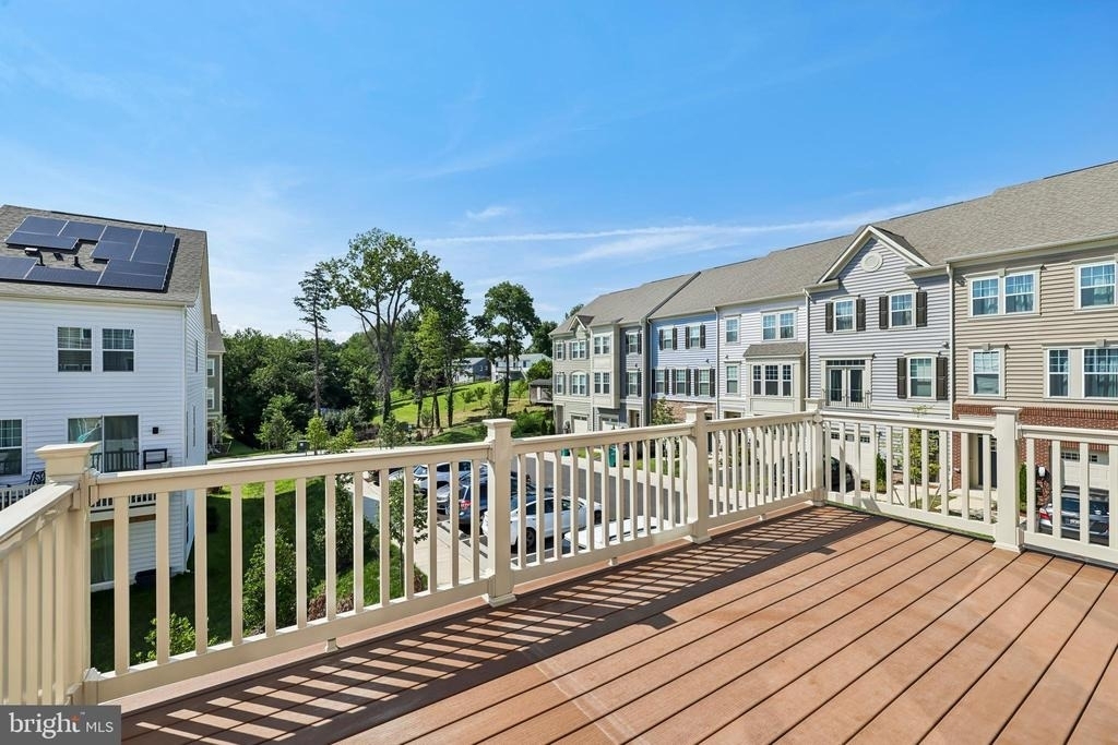 26401 Sir Jamie Terrace - Photo 36