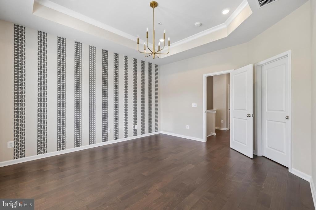 26401 Sir Jamie Terrace - Photo 22