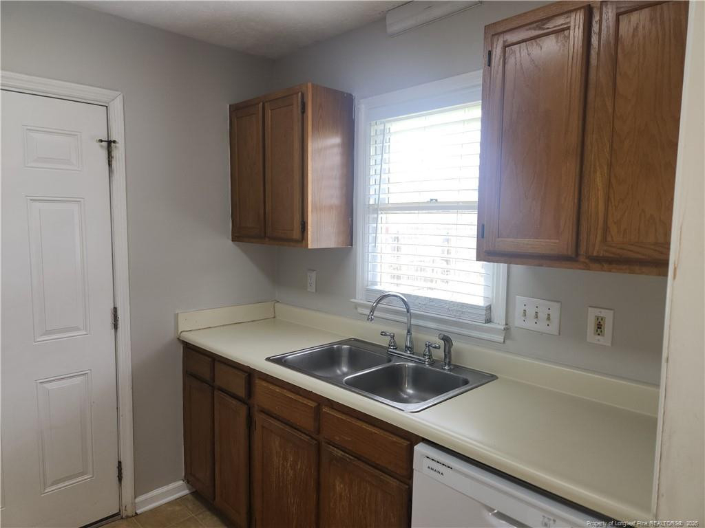 5598 Quietwood Place - Photo 4
