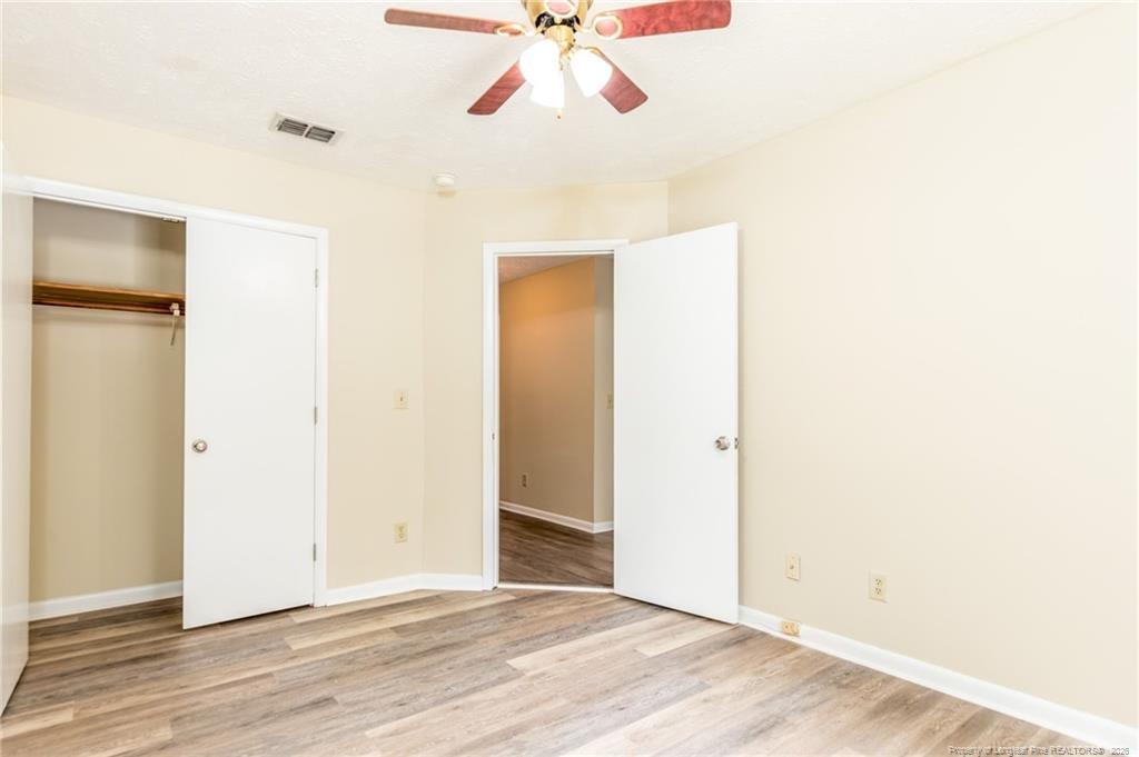 1018 Wood Creek Drive - Photo 4