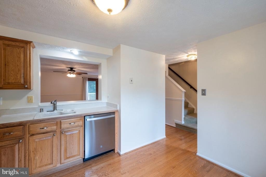 7510 Summer Blossom Lane Sw - Photo 4